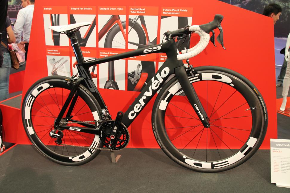 Cerv lo launch revamped S5 aero road bike road.cc